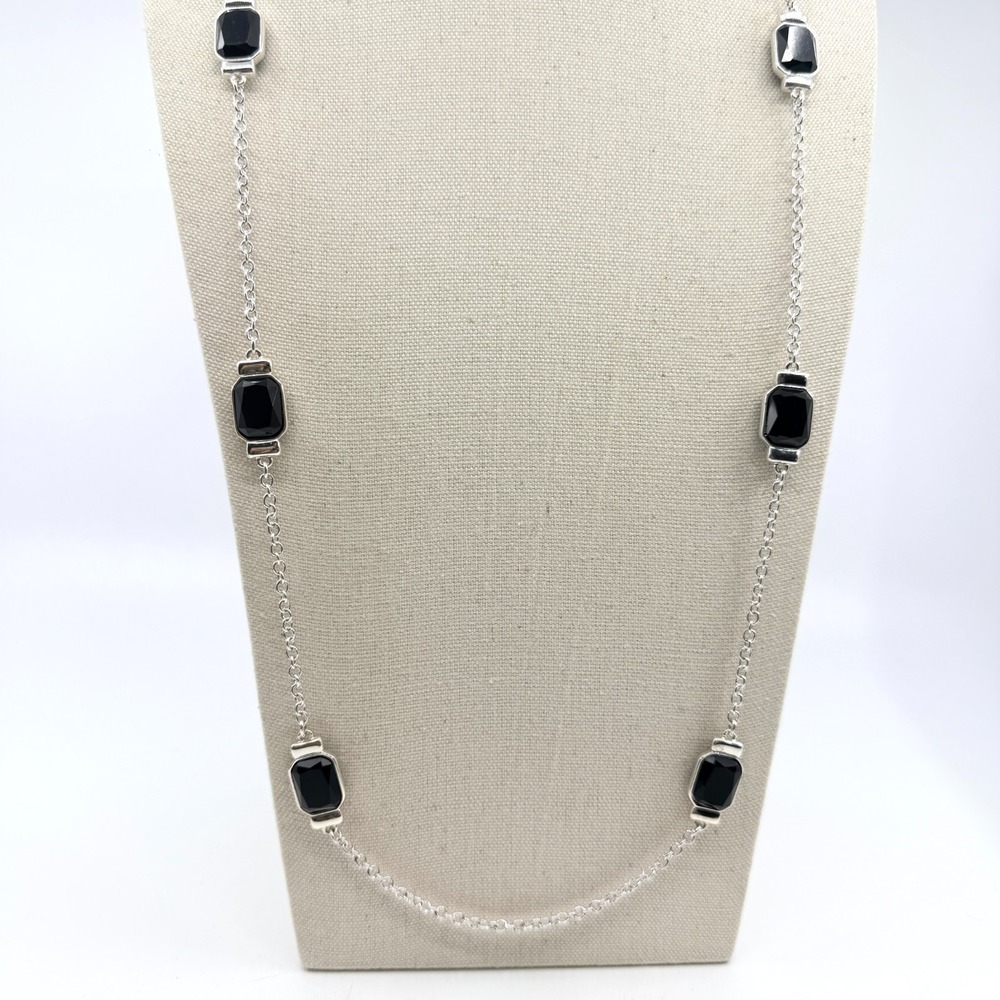 Vintage Silver Tone Station Necklace with Black Rectangular Stones - Picture 3 of 11